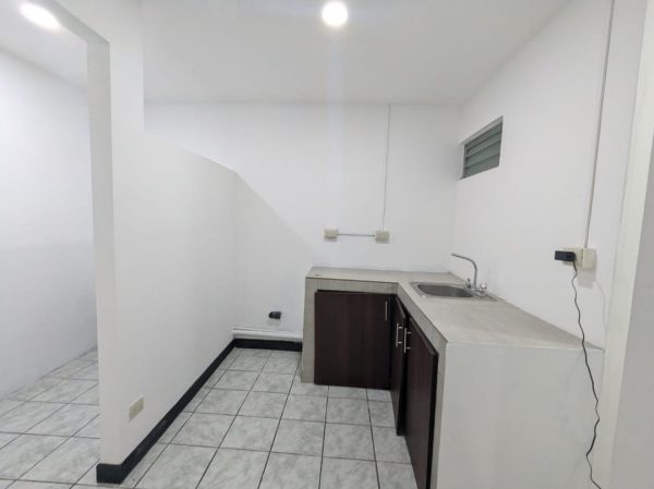 Se alquila apartamento en Guadalupe, cerca Novacentro - Image 5